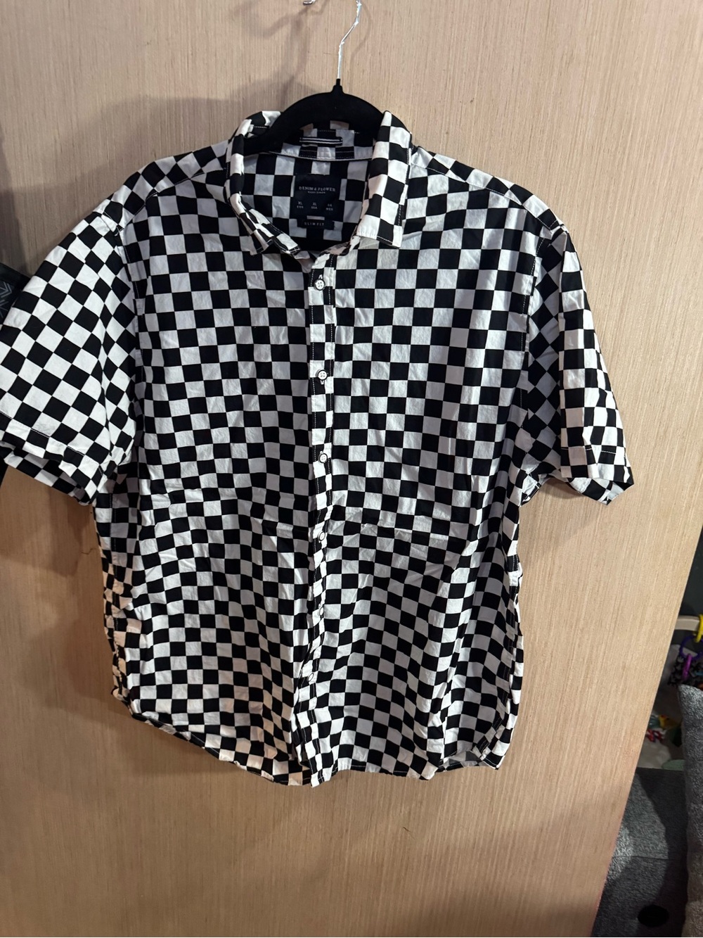 Men’s Denim & Flower Black and White Checkerboard Button-Up Shirt Size XL